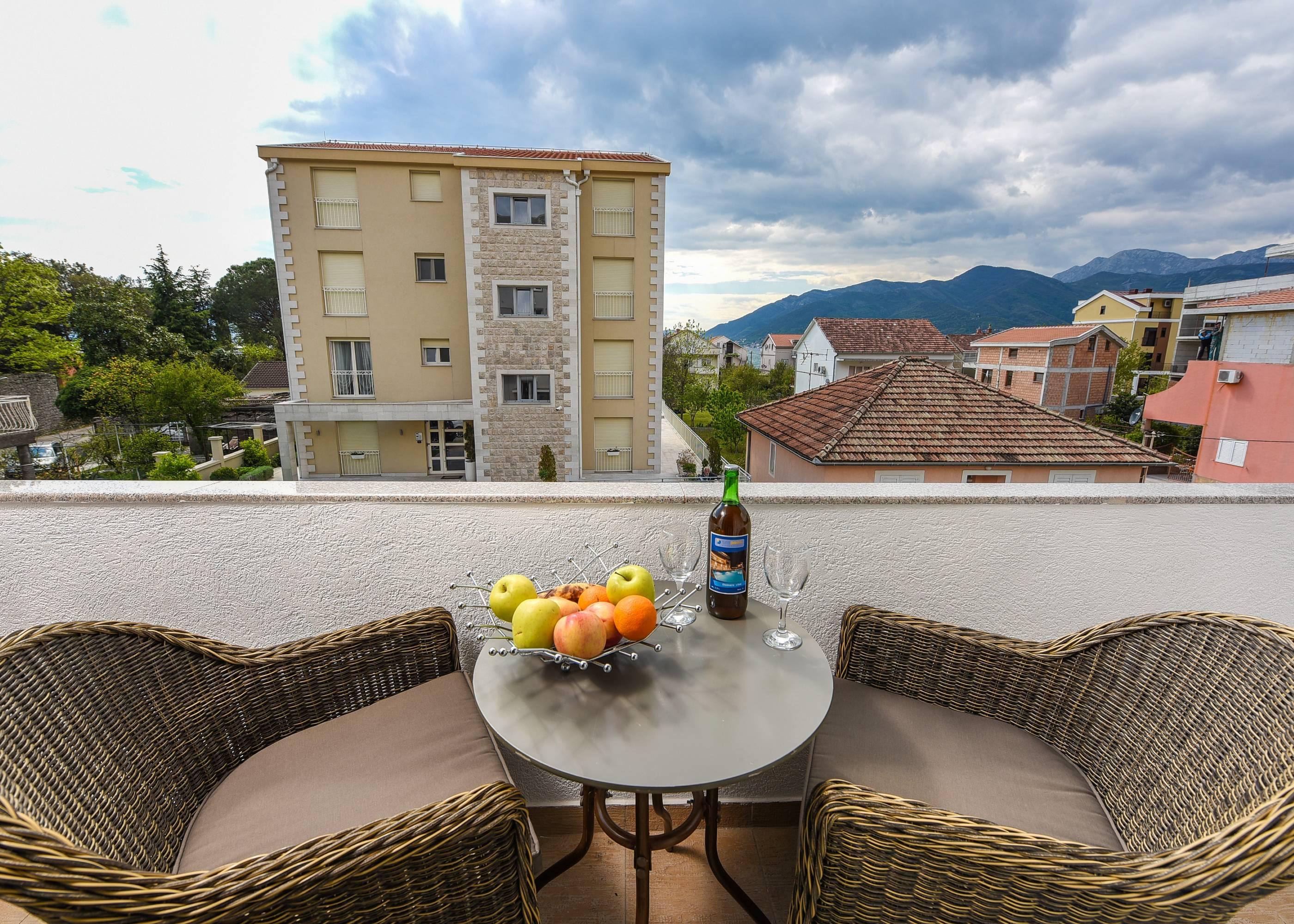 Sea Point Apart Hotel Tivat Zewnętrze zdjęcie