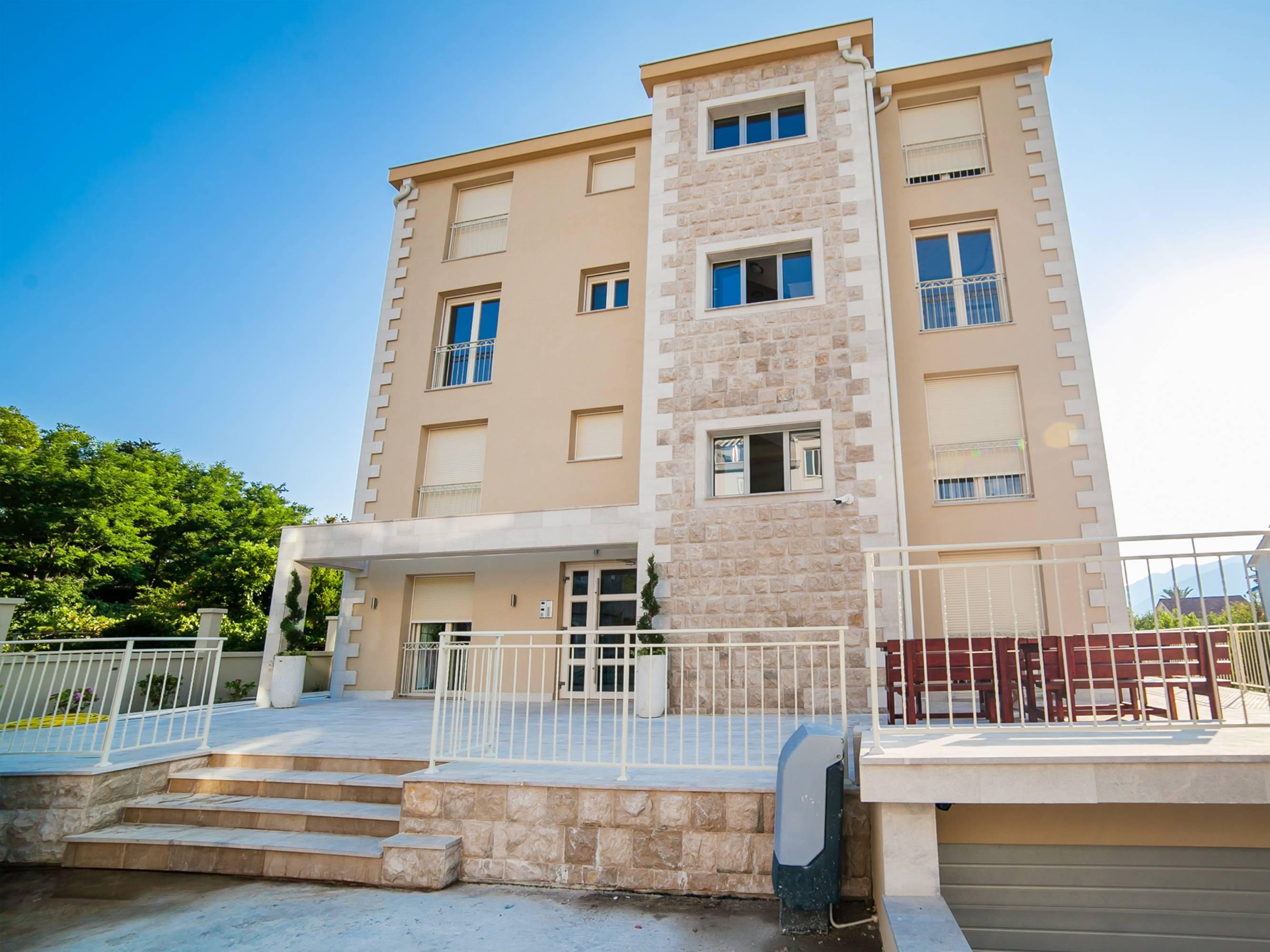 Sea Point Apart Hotel Tivat Zewnętrze zdjęcie