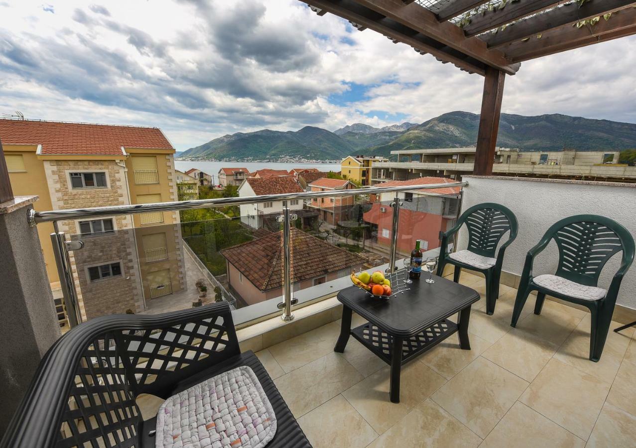 Sea Point Apart Hotel Tivat Zewnętrze zdjęcie